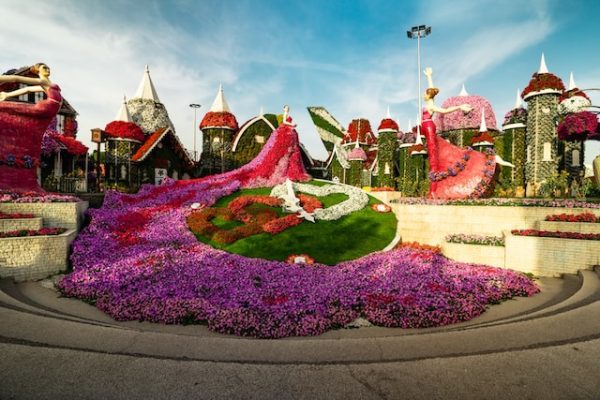 miracle garden in dubai