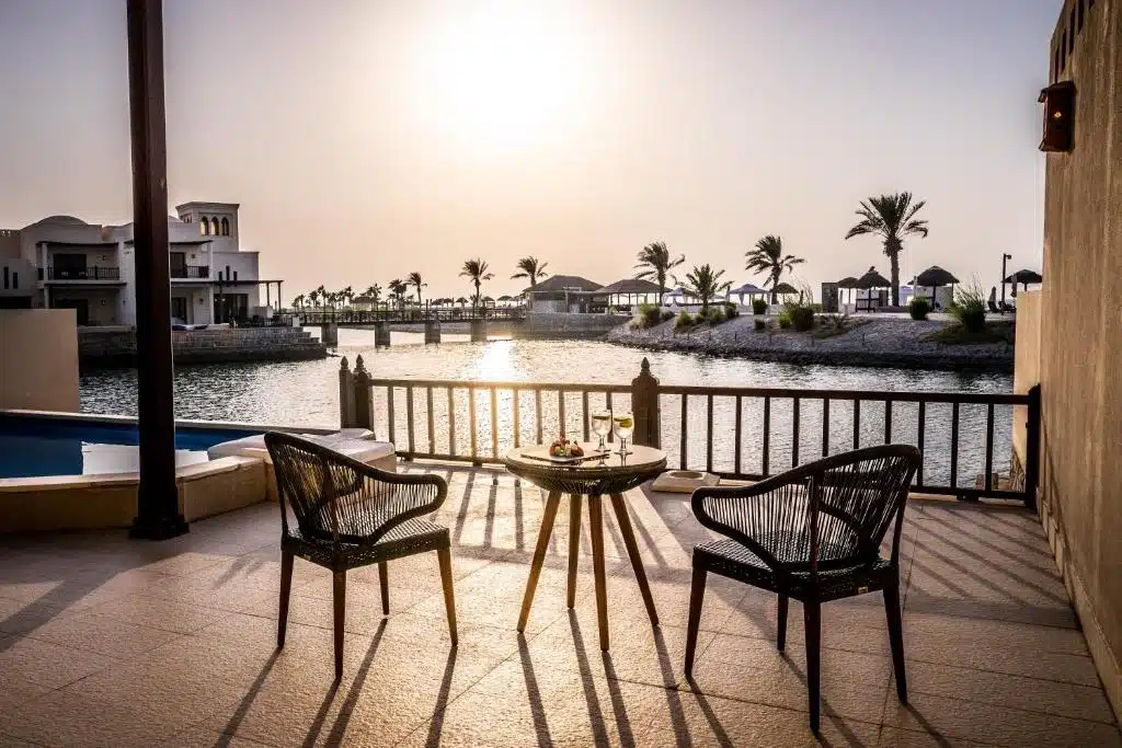 hotel the cove rotana resort