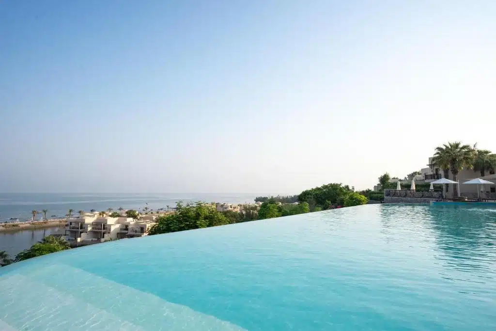 ras al khaimah hotel the cove rotana resort